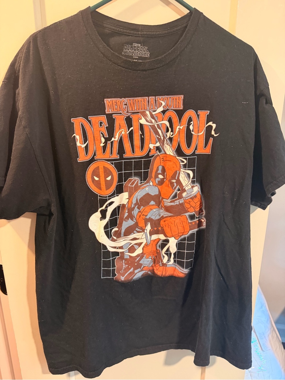 Marvel Deadpool Graphic Tee - Black & Orange